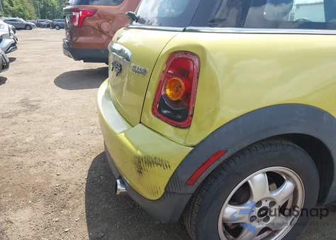 2010 Mini Cooper из США, поврежденный, VIN WMWMF3C5XATZ63980